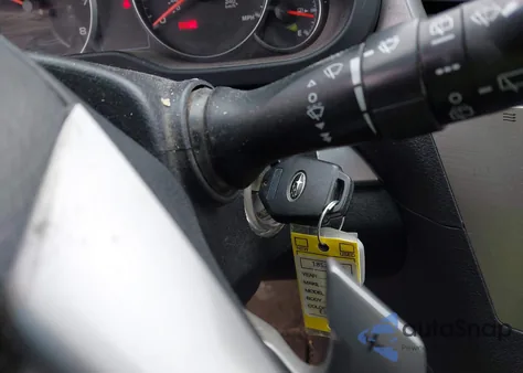 2014 Subaru Outback 2.5I z USA, uszkodzony, nr VIN 4S4BRBACXE3303632